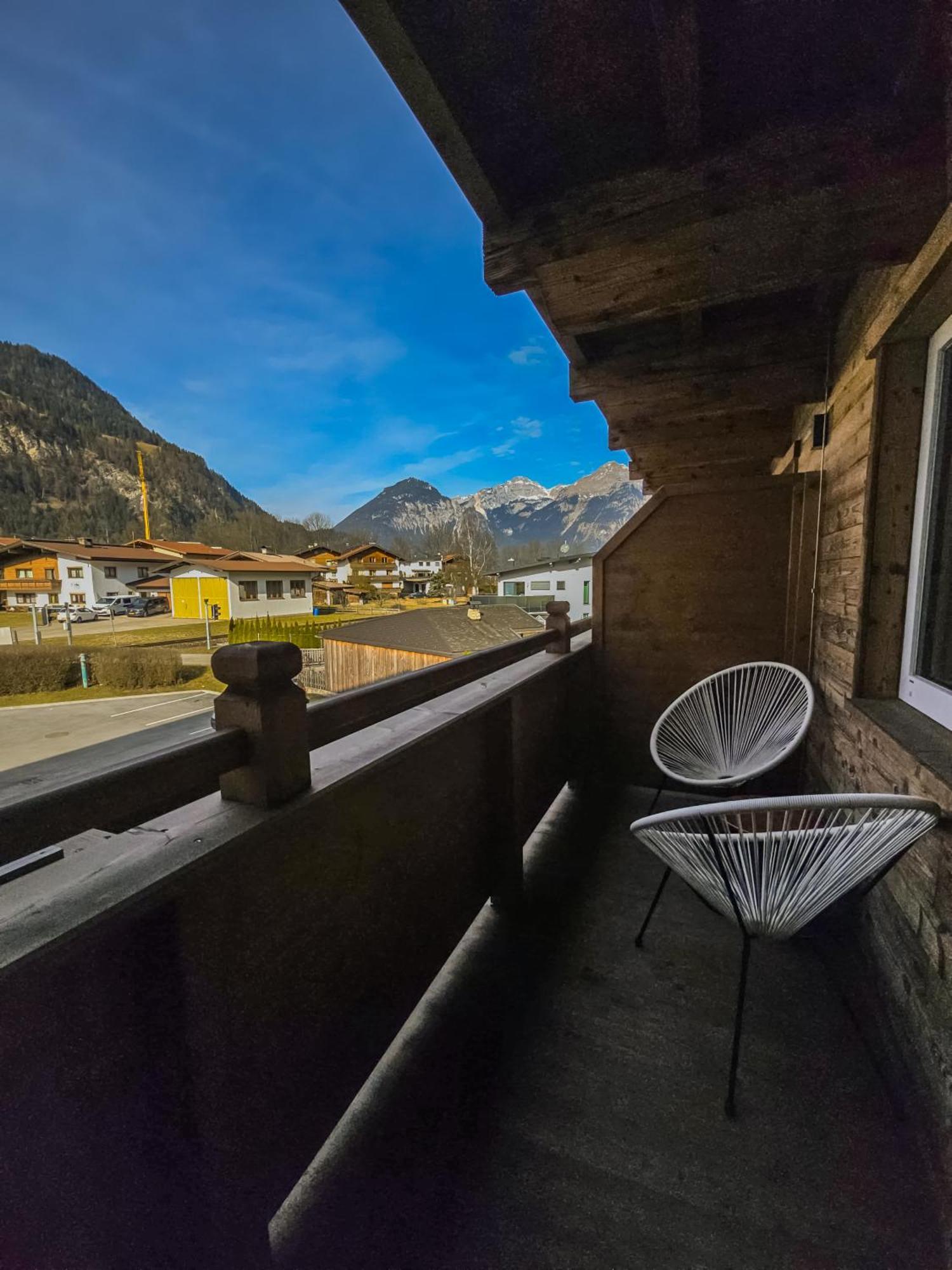 Lebe'Schlitters - Das Ferienapartmenthaus Im Zillertal Exterior photo